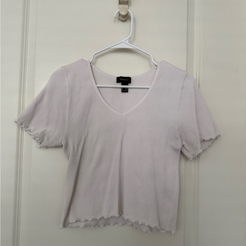 Forever 21 White Ribbed V-Neck Short Sleeve Crop Top